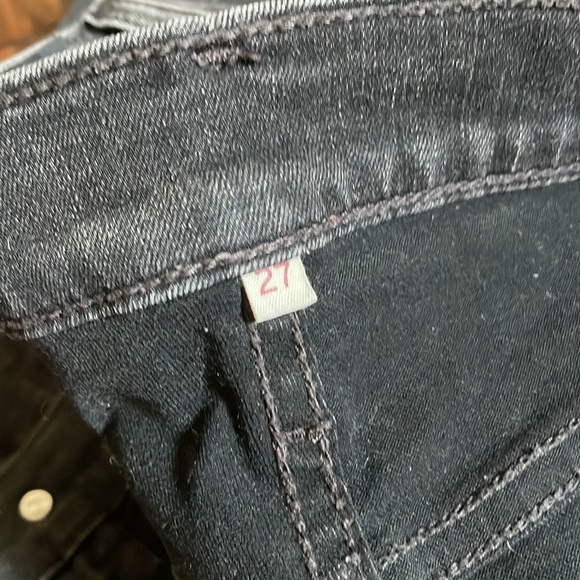 Levi jeans - Picture 2 of 3